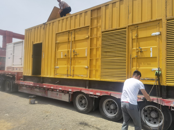 临高除了负载情况和发动机维护,还有哪些因素会影响 200kw 柴油发电机的油耗?