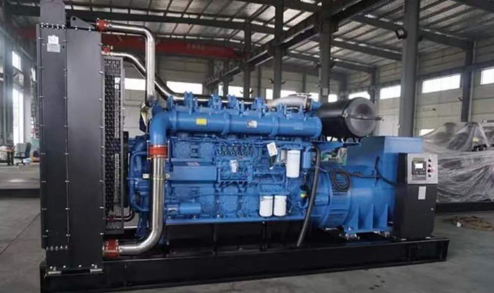 临高800kW 柴油发电机的输出电流是恒定的吗？