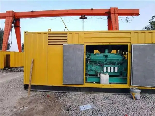 临高冬季低温环境下，500KW发电机组应该选择什么类型的启动电瓶？