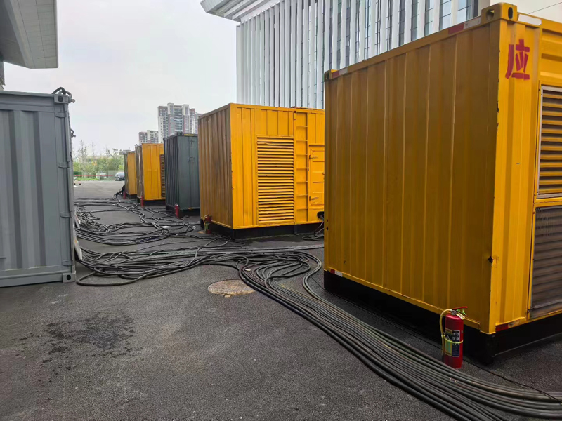 临高不同季节柴油发电机组保养有哪些注意事项？